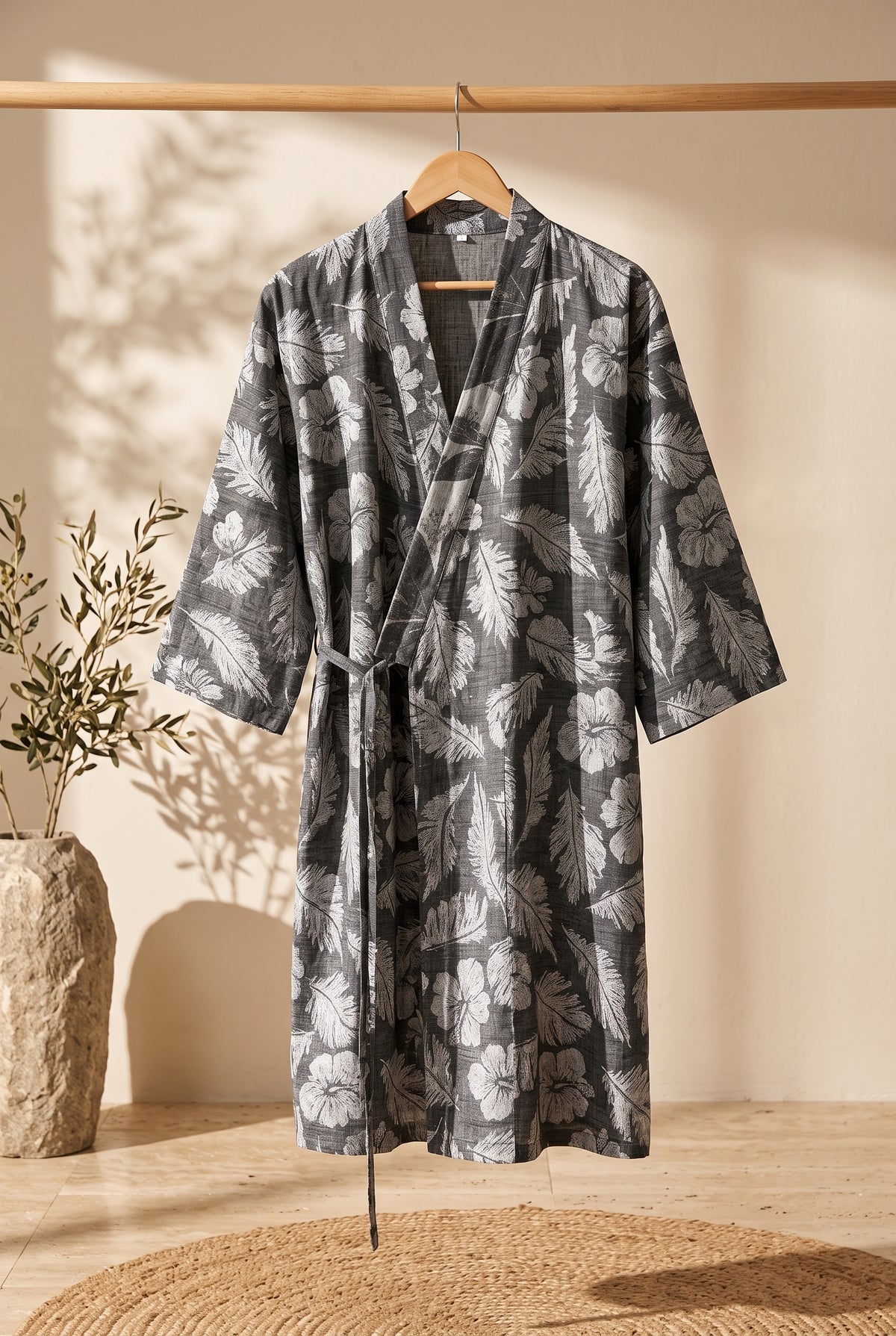 Kimono homme Ryo anthracite sur portant